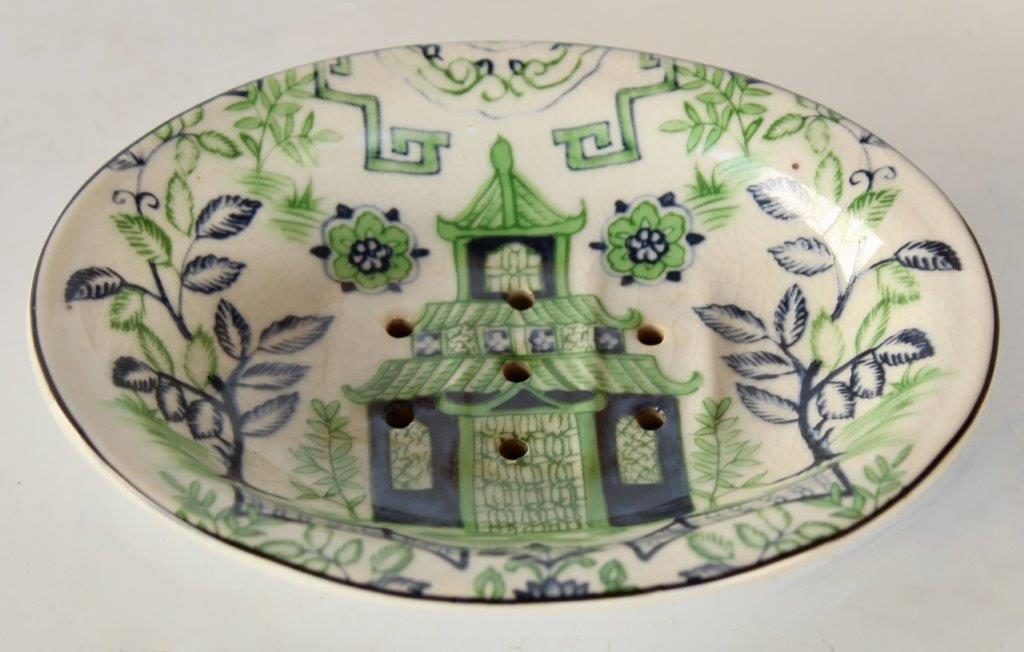 BLUE & GREEN PAGODA SOAP DISH  3X16X12CM
